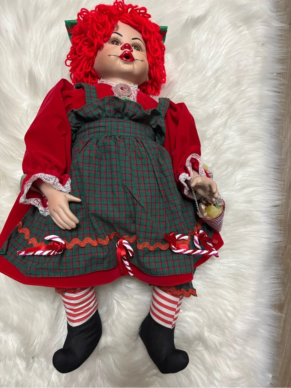 Raggedy Ann   23